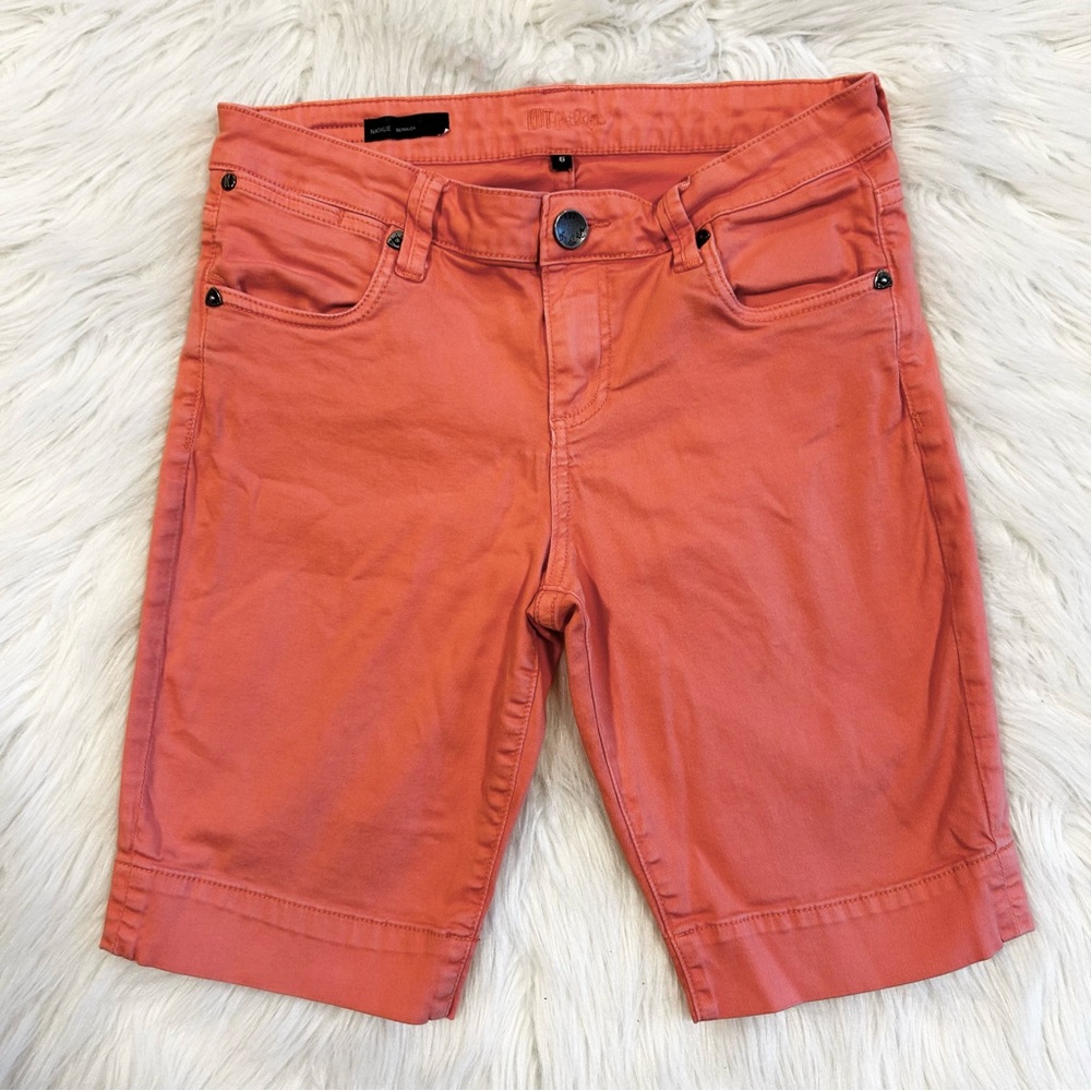 Kut from the Kloth Coral Women's‎ Bermudas Size 6